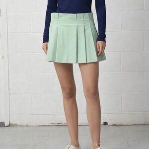 WE-AR4 The 98 Mini Pleated Skirt Mint Green NWT Size M Made in Italy